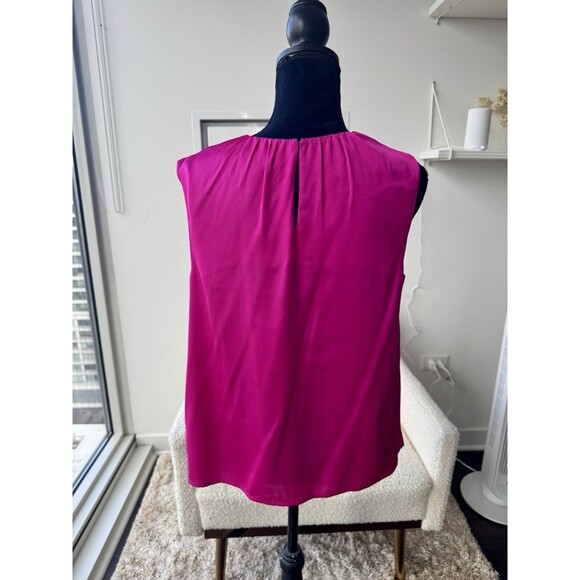 Express Bright Pink Satin Pleated Sleeveless Tank Size Medium NEW! - Picture 2 of 4
